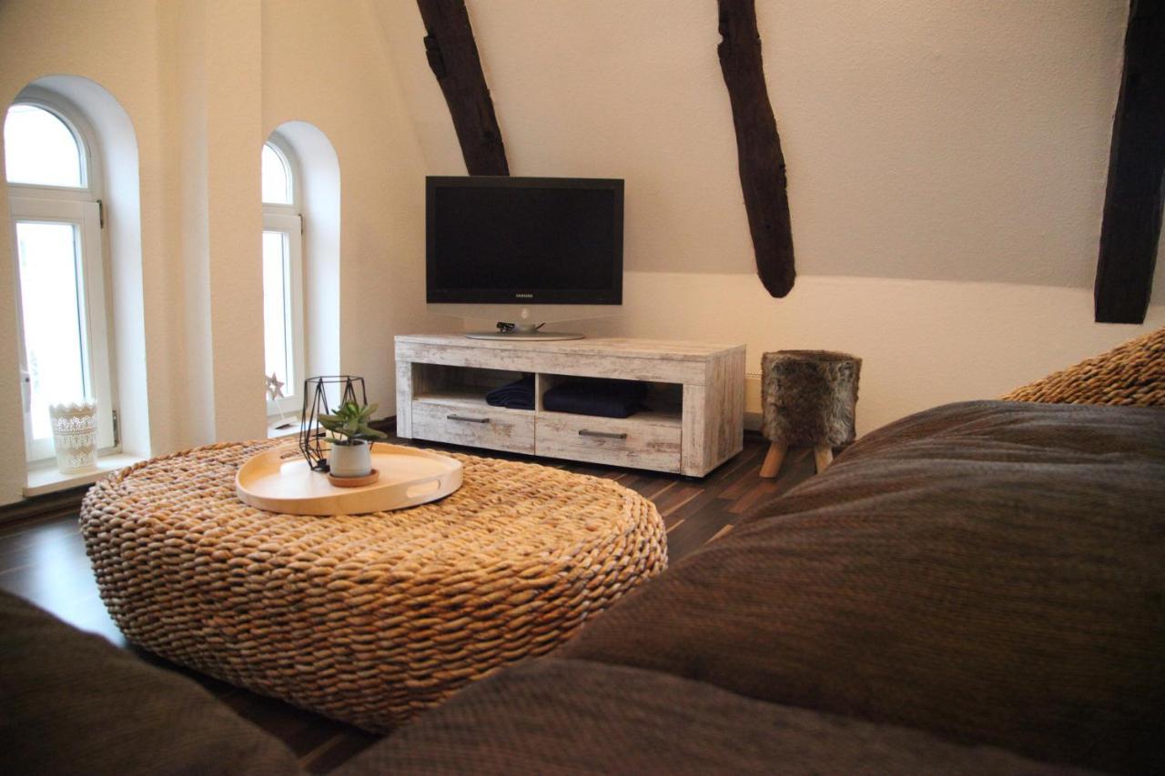 Wunderschoene Dachgeschoss - Maisonette Rostock Buitenkant foto