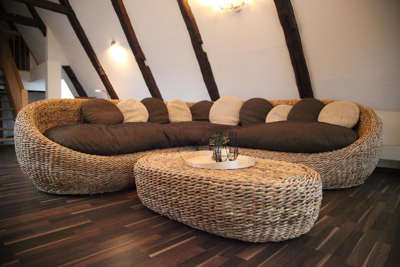 Wunderschoene Dachgeschoss - Maisonette Rostock Buitenkant foto