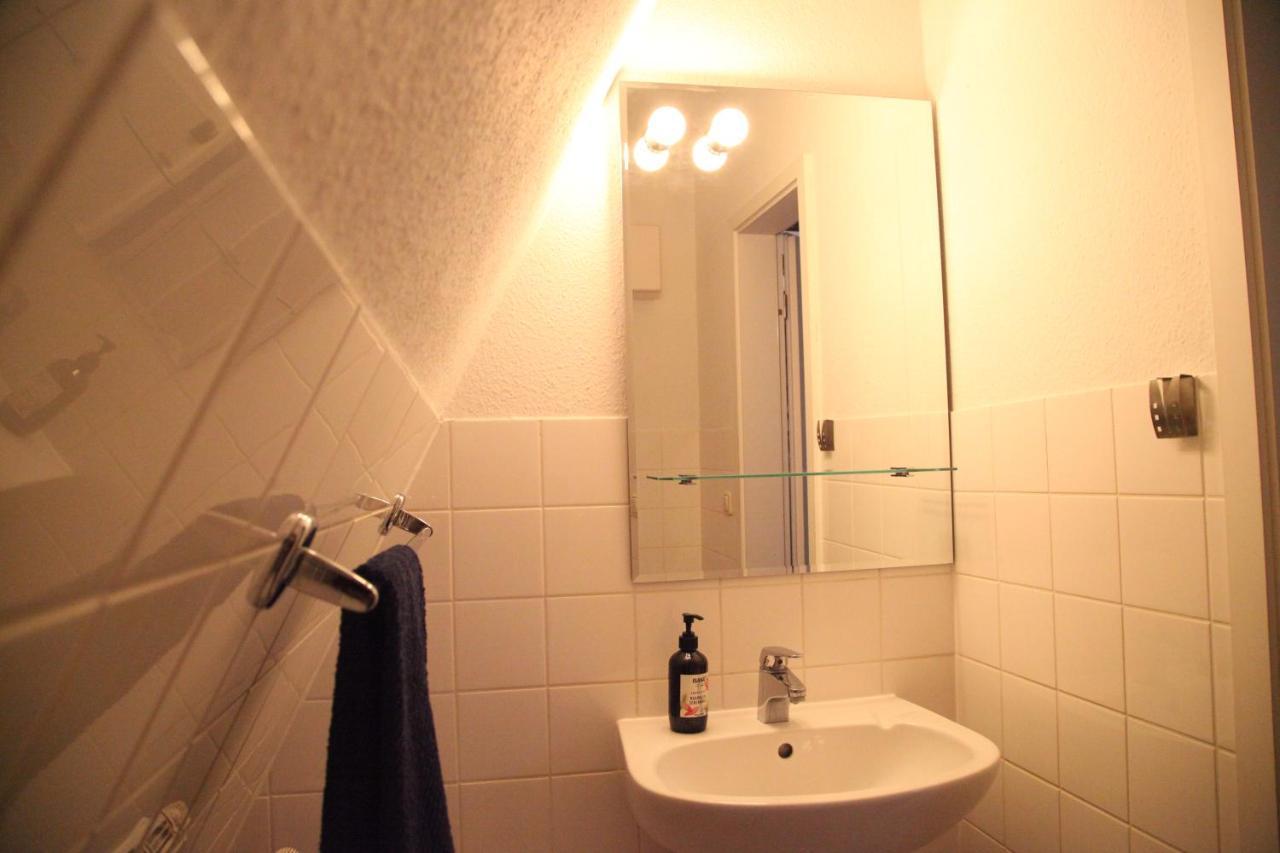 Wunderschoene Dachgeschoss - Maisonette Rostock Buitenkant foto
