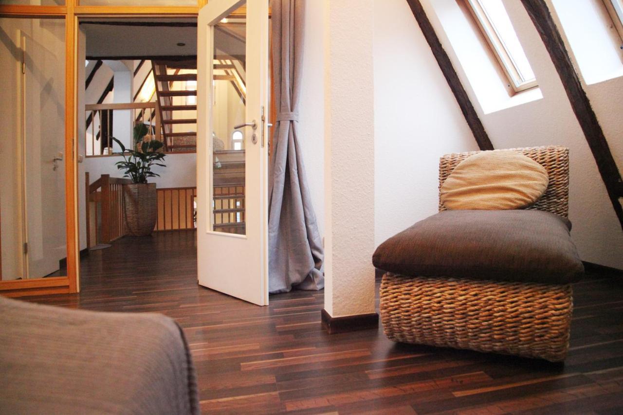 Wunderschoene Dachgeschoss - Maisonette Rostock Buitenkant foto